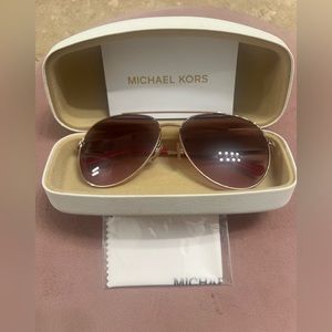Michael Kors aviators  🕶️